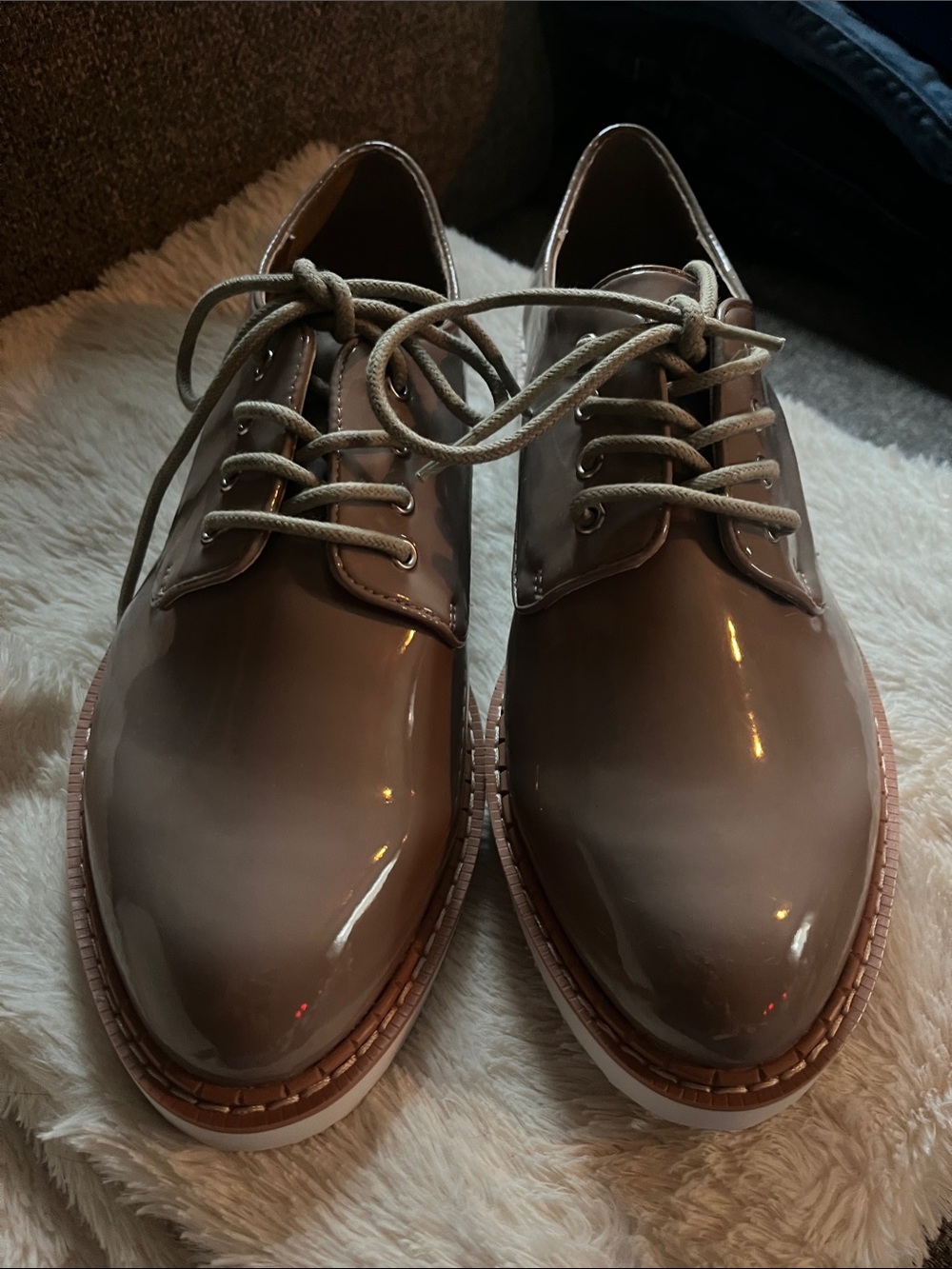 Free People Vegan Glossy Taupe Patent Lace-Up Oxfords 9